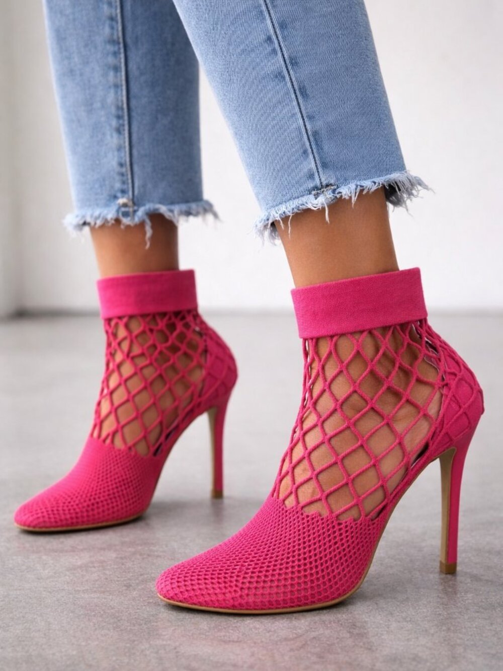 Women’s Pink Mesh Net Sock Bootie Heels, 6.5